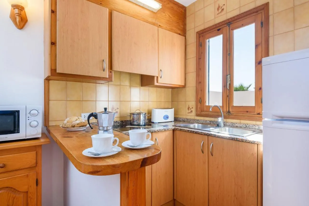 Gavina Villa, Cala Blanca Cala Blanca  Villa